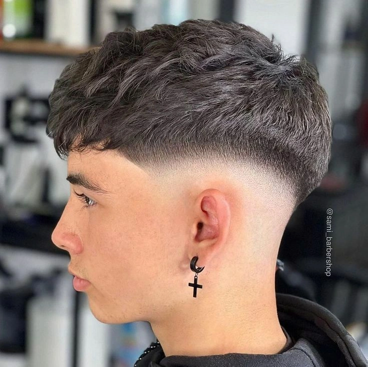 Best Two Block Haircut Styles for Men in 2025 5 Medium Two Block with Texture