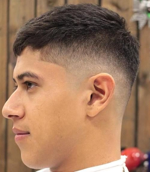 25 Best Crew Cut Hairstyles for Men in 2025. 19 Traditional Crew Cut with No Fade