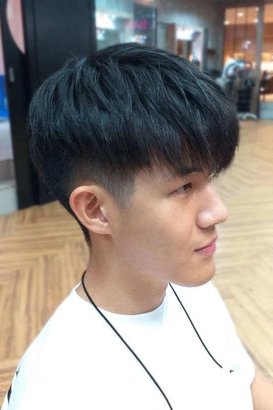 Best Two Block Haircut Styles for Men in 2025 14 Two Block Mullet