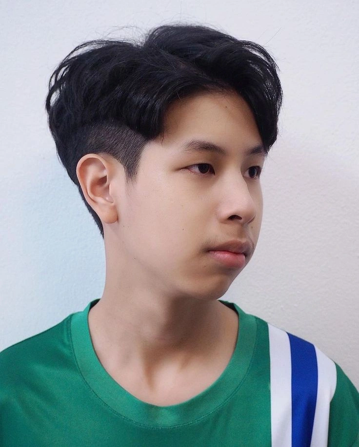 Best Two Block Haircut Styles for Men in 2025 12 Two Block with Center Part
